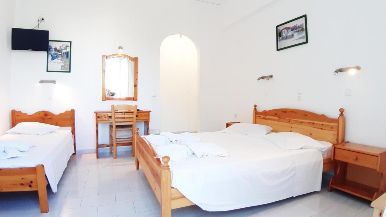 Bizas Rooms & Studios Páros 외부 사진