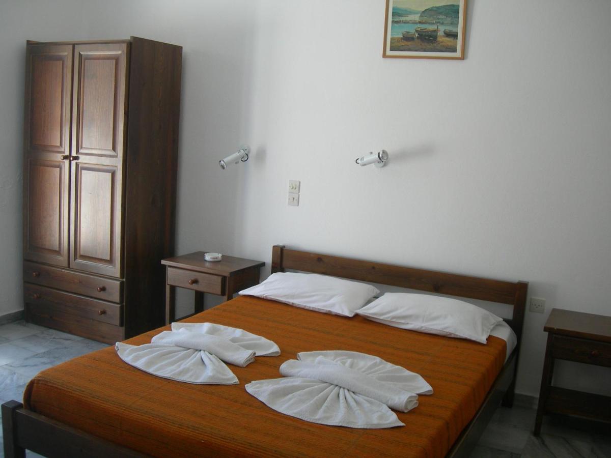 Bizas Rooms & Studios Páros 객실 사진